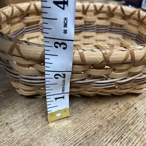 VTG Woven Basket Artisan Handmade Cottagecore Farm Rustic Decor Small Signed - Picture 10 of 10
